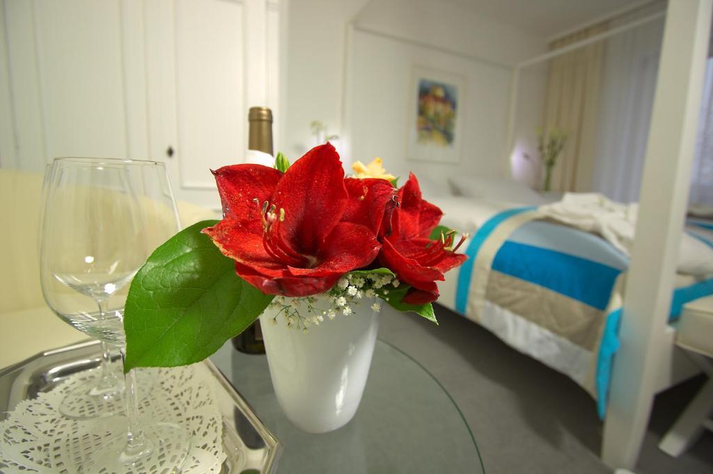 Lupinenhotel Bodensee Sipplingen Phòng bức ảnh