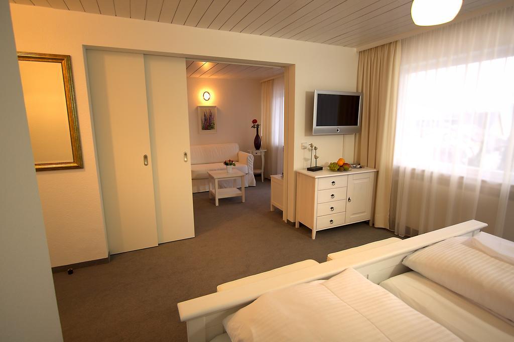 Lupinenhotel Bodensee Sipplingen Phòng bức ảnh